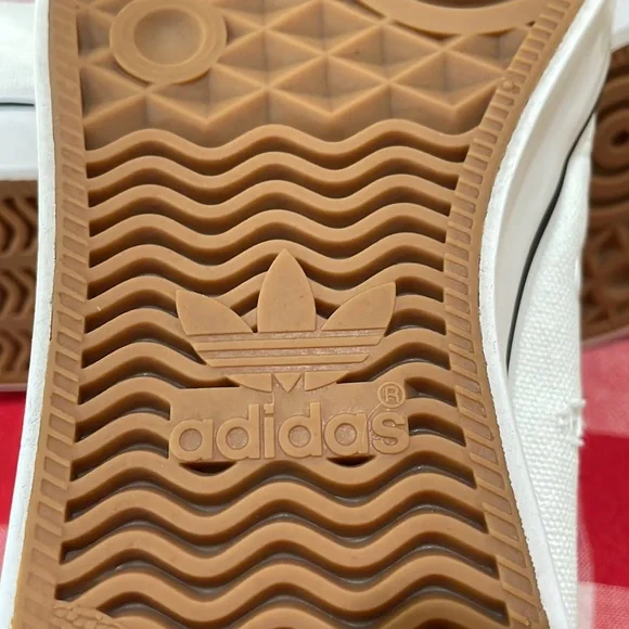 Adidas Nizza RF Hi Classic B-ball shoes in white canvas. Men 13. Excellent cond. - Picture 14 of 15